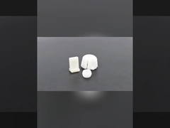 Un kit de réparation, un lien de changement de vitesse.