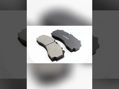 Le système de freinage est équipé d'un dispositif de freinage de type 