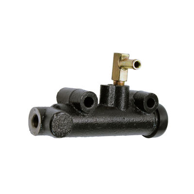 Système de transmission du camion CLUTCH MASTER CYLINDER 1-47500239 147500239 Pour le camion japonais ISUZU